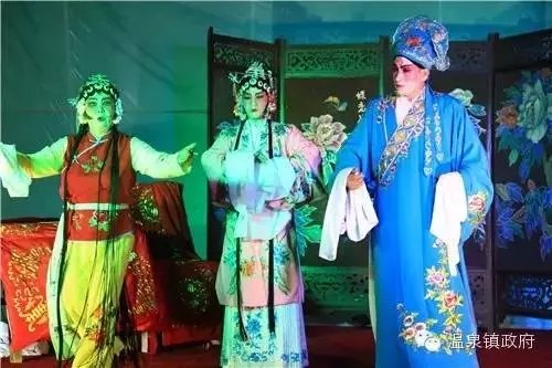 威海塔山吕剧团