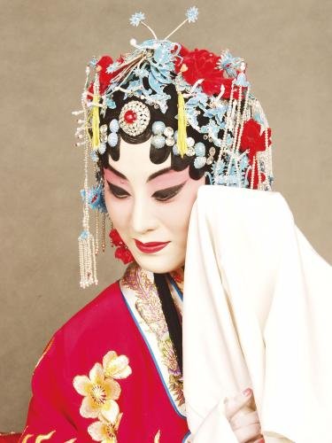 张火丁
