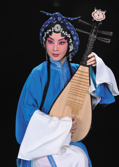 姜亦珊