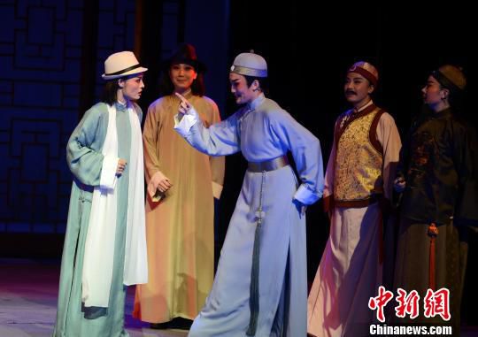 越剧《枫落寒江》演绎林纾译《茶花女》历史。刘可耕