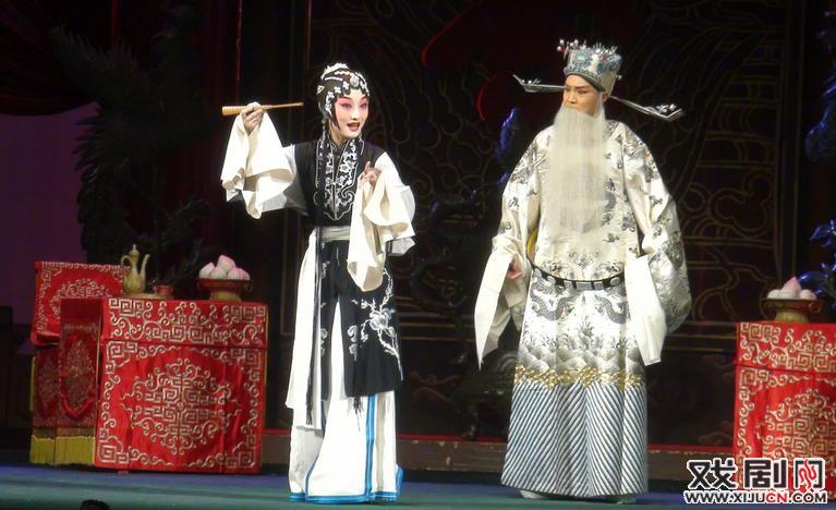 评剧《秦香莲》