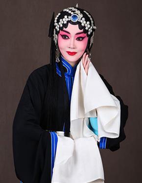 京剧《红鬃烈马》